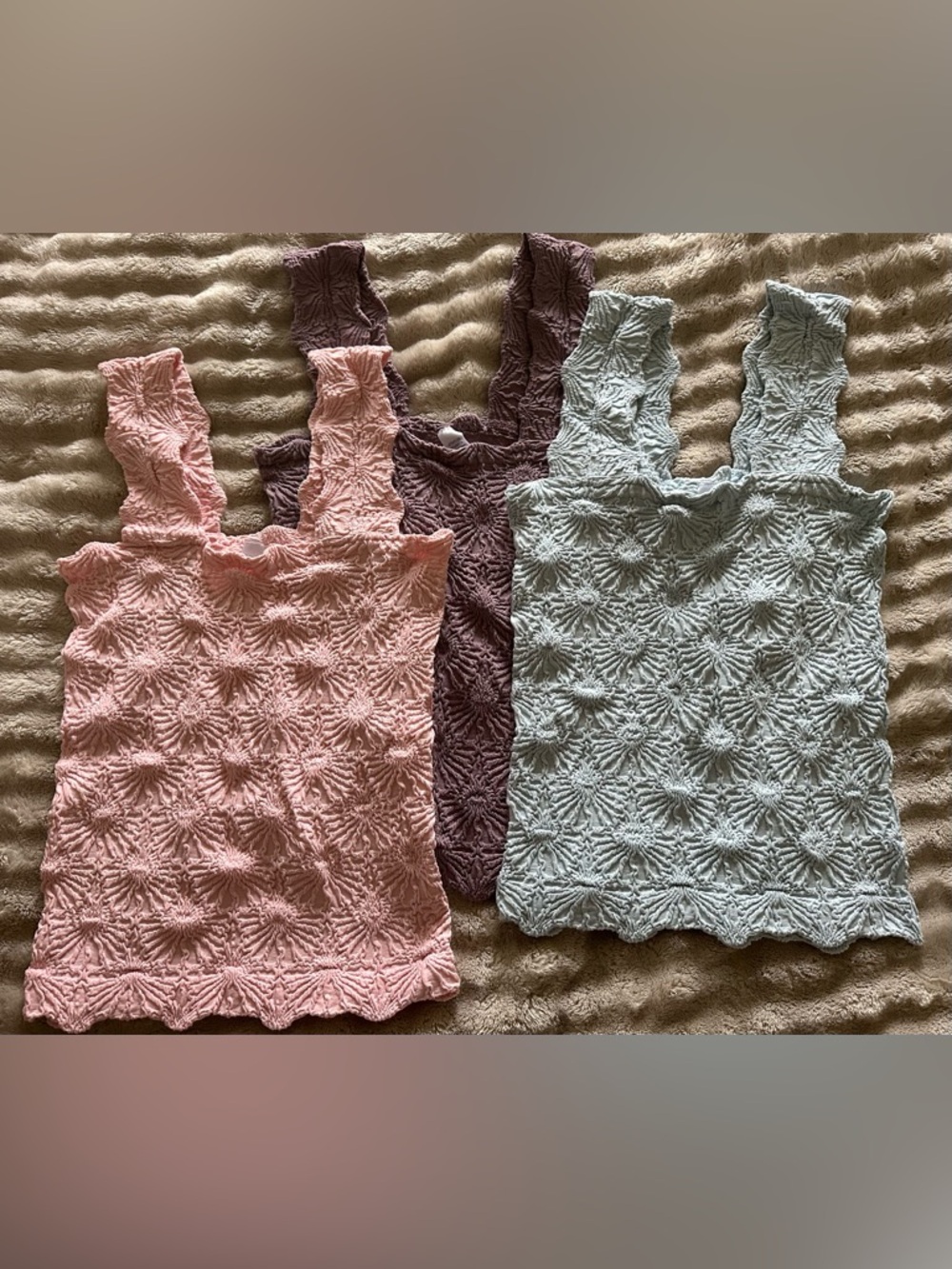 Set of 3 Pastel Floral Jacquard Tank Tops – Women’s Large – Blue, Pink, Purple